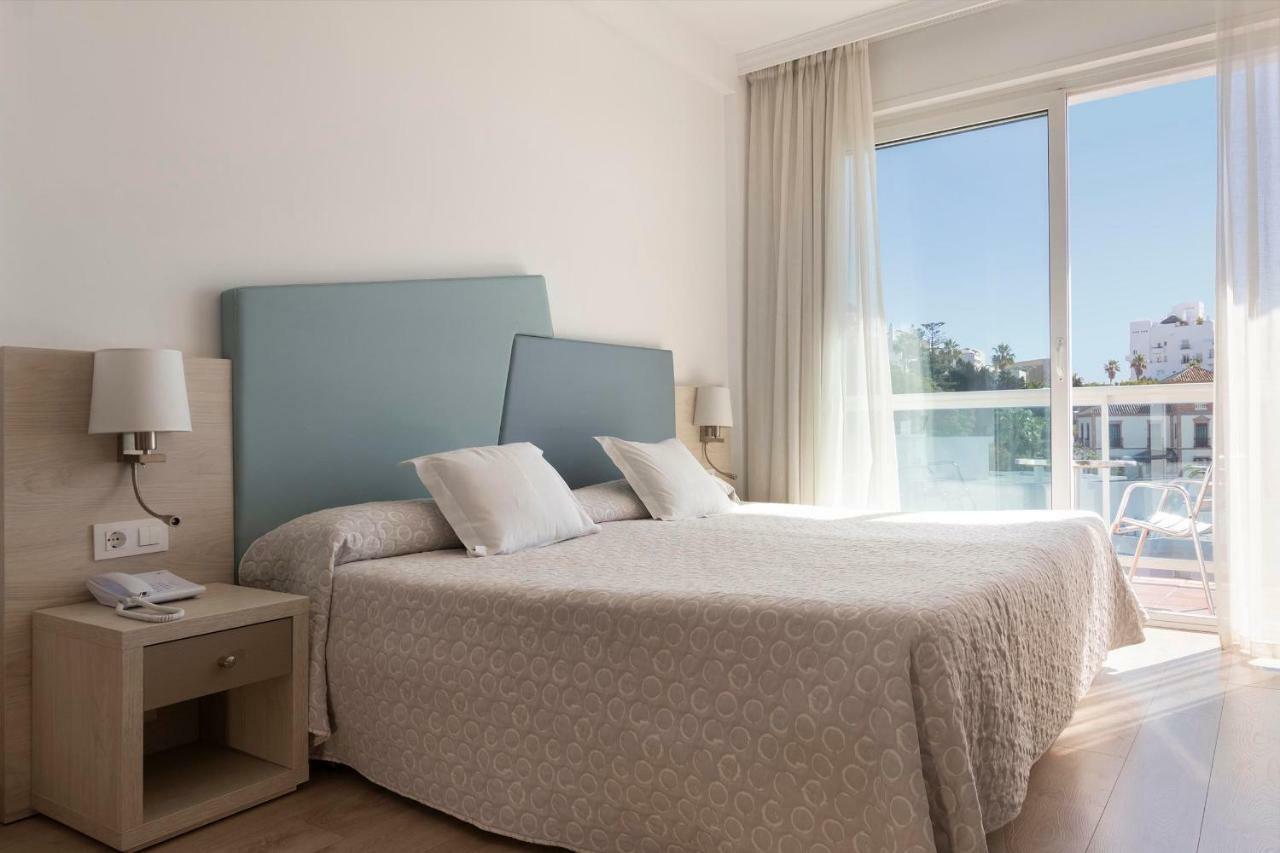 Hotel Palia Las Palomas Torremolinos Bagian luar foto